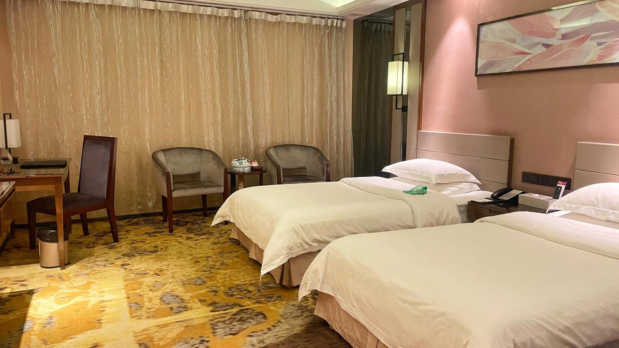 Ramada Foshan Hotel ภายนอก รูปภาพ