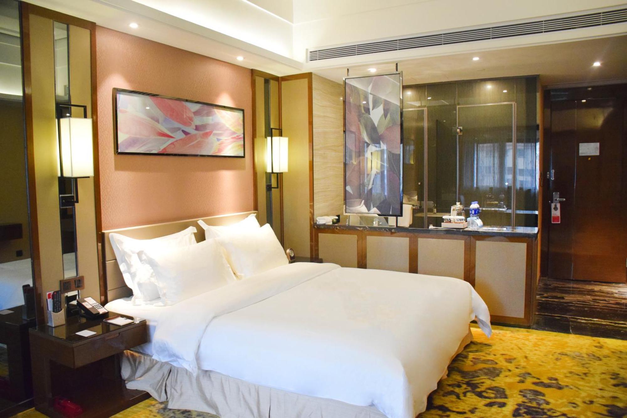 Ramada Foshan Hotel ภายนอก รูปภาพ
