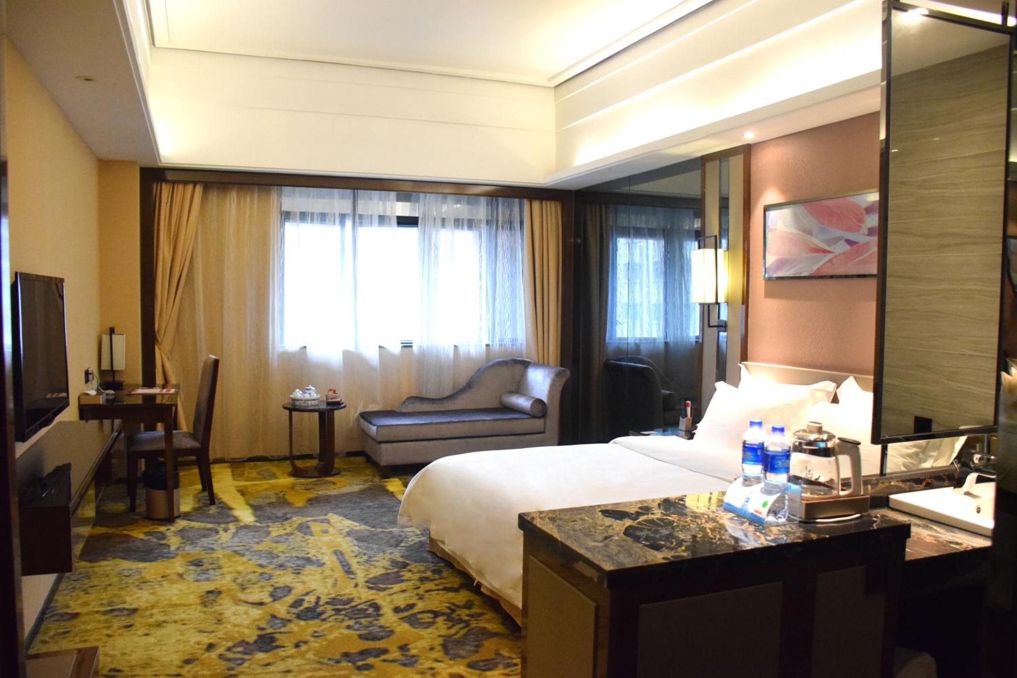 Ramada Foshan Hotel ภายนอก รูปภาพ
