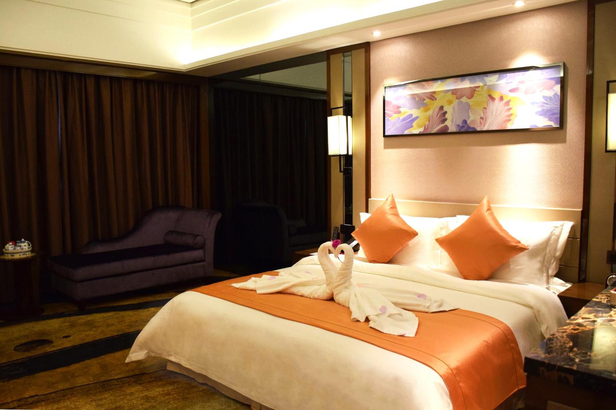 Ramada Foshan Hotel ภายนอก รูปภาพ