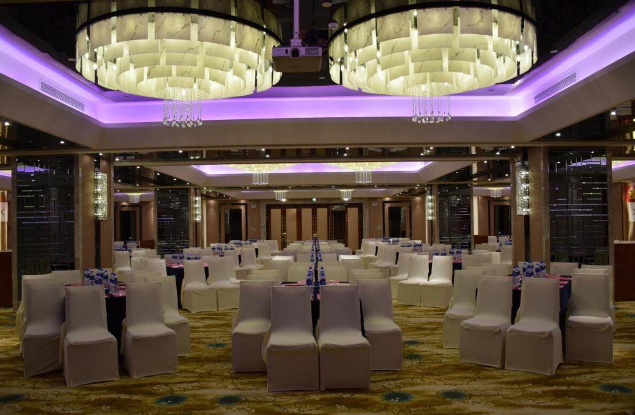 Ramada Foshan Hotel ภายนอก รูปภาพ